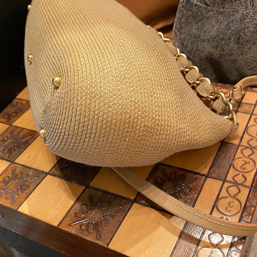 Eric Javits Chain-Link Jute Shoulder Bag - Picture 6 of 12